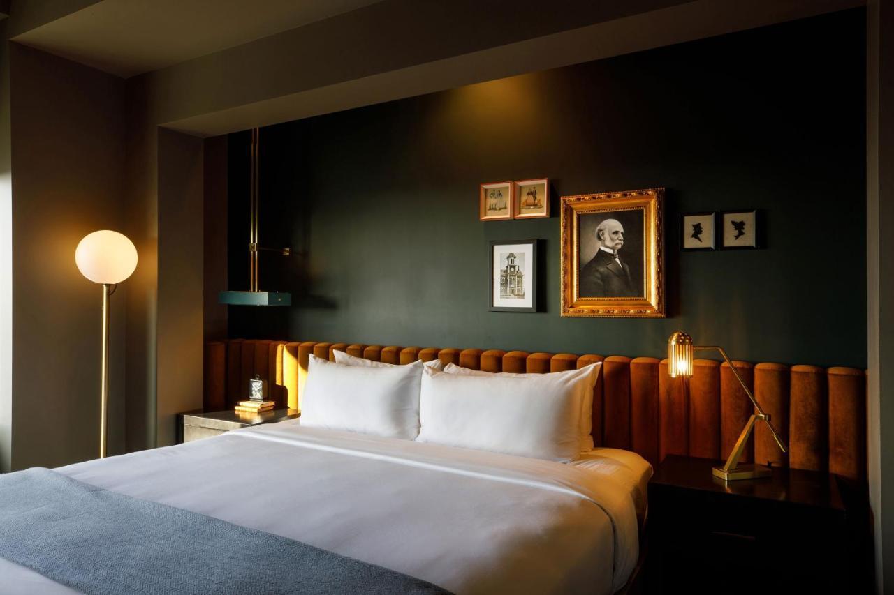 Cyrus Hotel, Topeka, A Tribute Portfolio Hotel エクステリア 写真